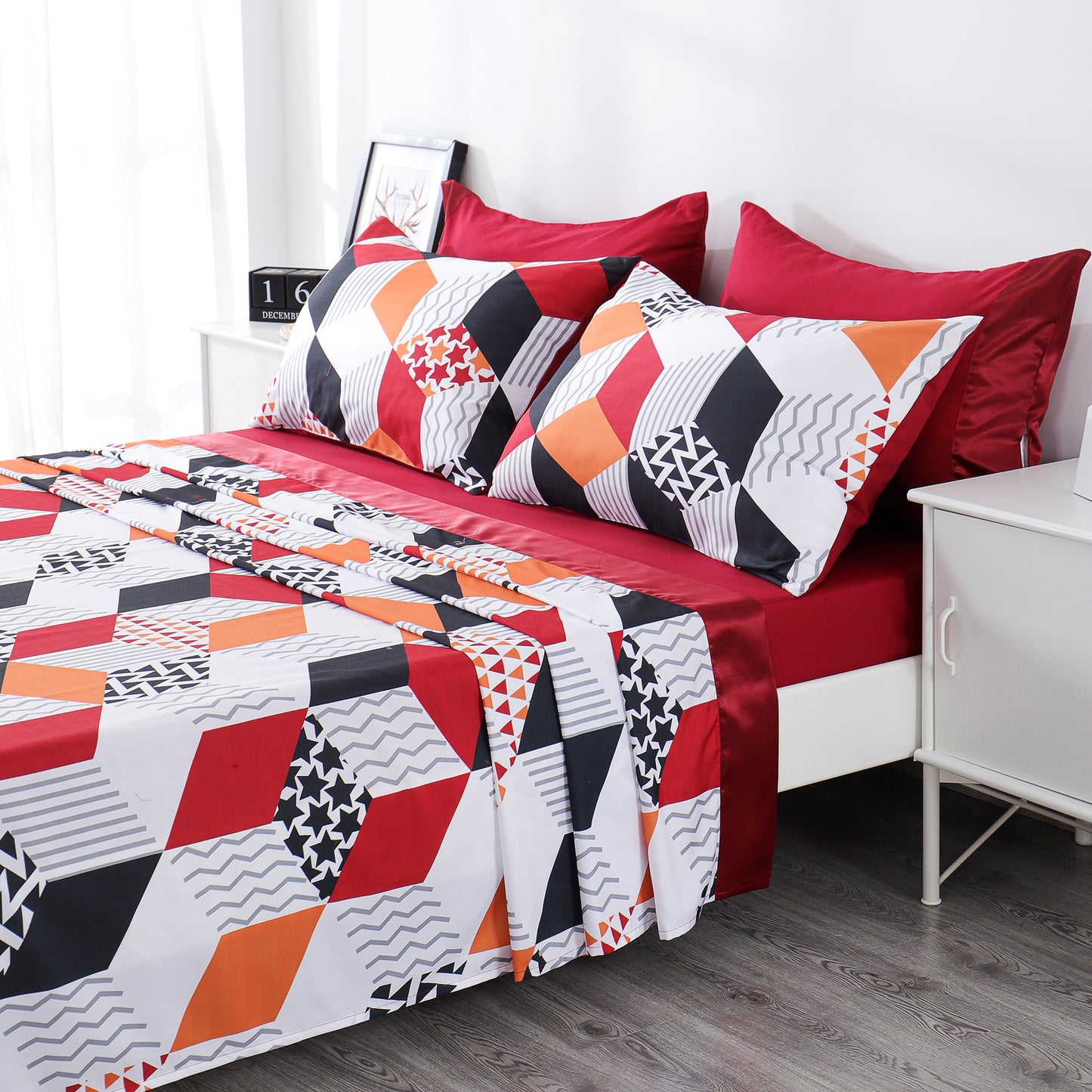 6 Piece Bed Sheet set.-CUBE
