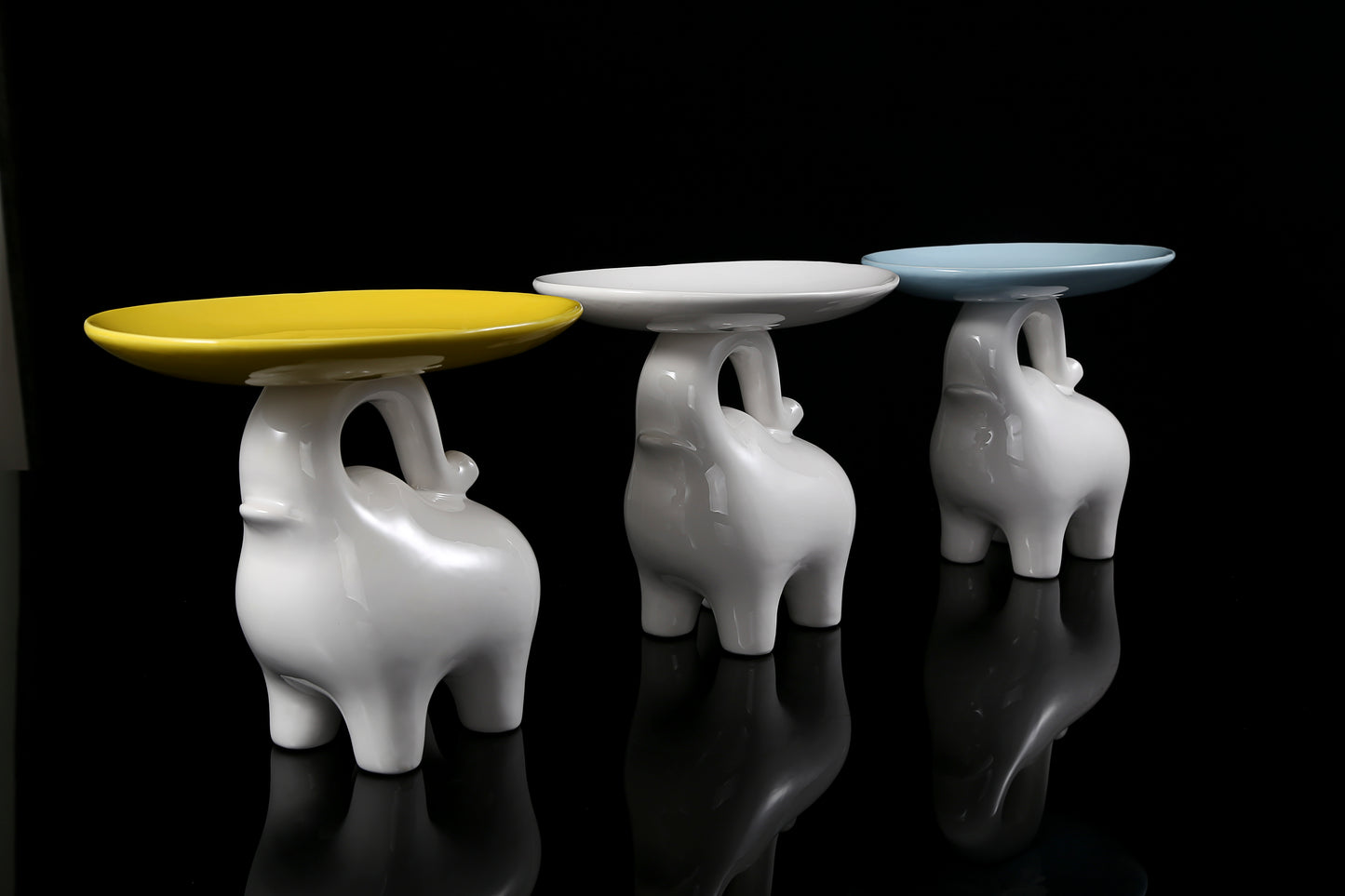 Elephant tray